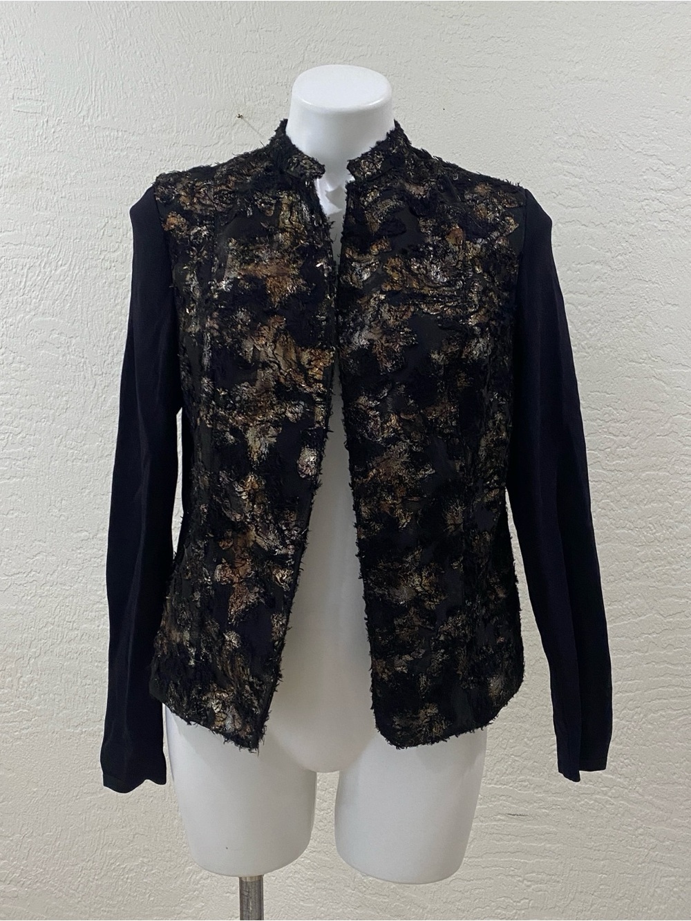Peter Nygard Black Jacket cardigan with Gold Metallic Accents sz Medium